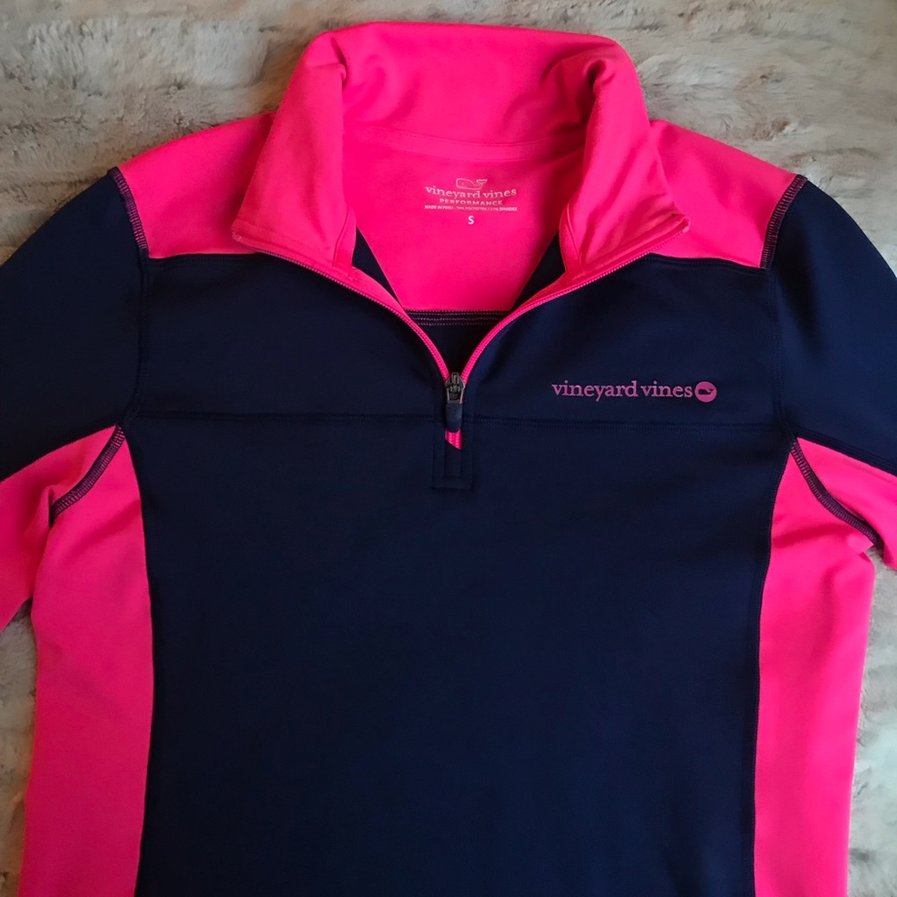 vineyard vines pink & navy performance pullover